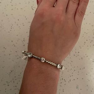 Gorgeous Brighton NWT bracelet. Pearl and silver details around it